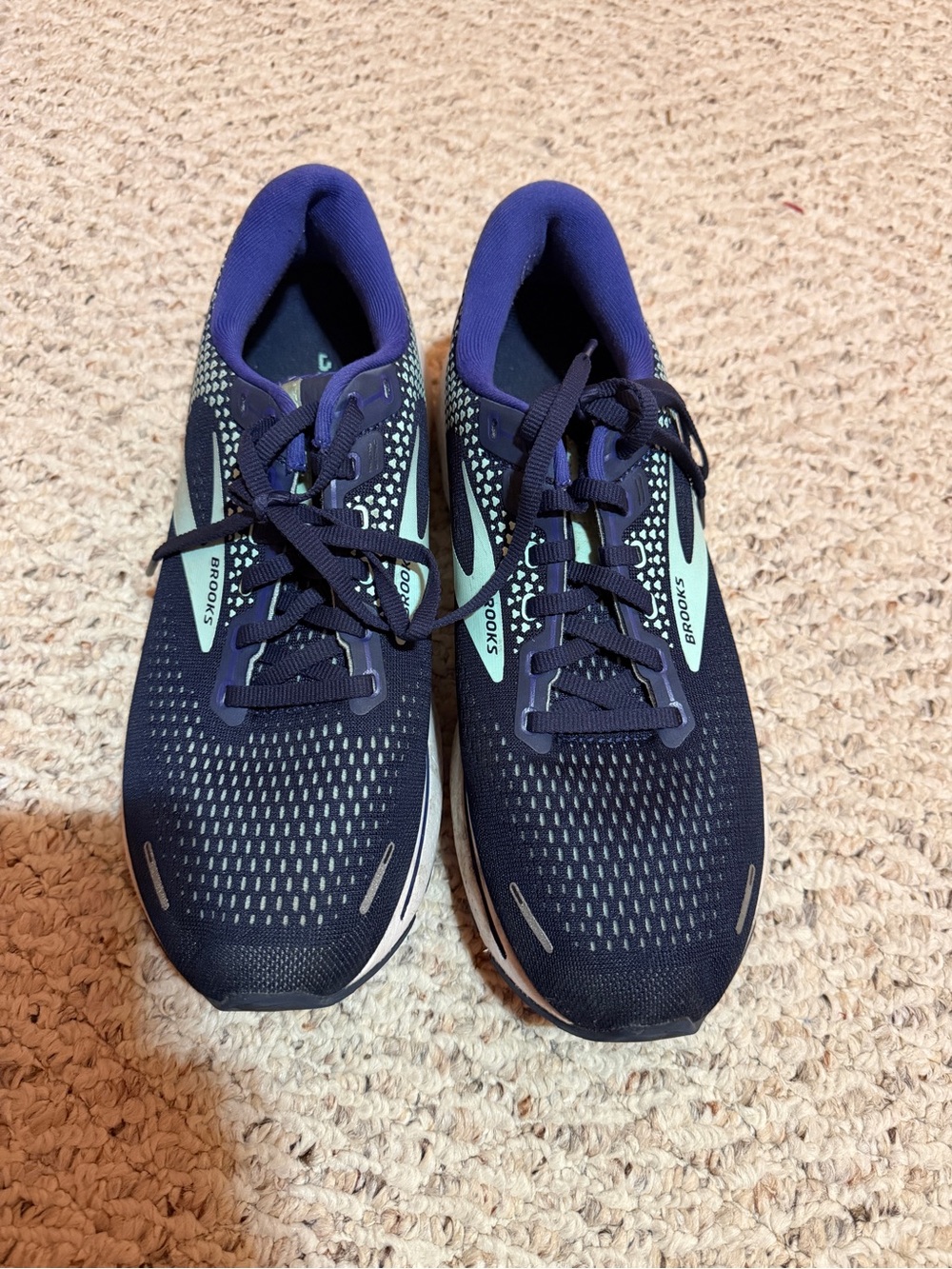 Brooks Women's Athletic Shoes - Navy with Mint